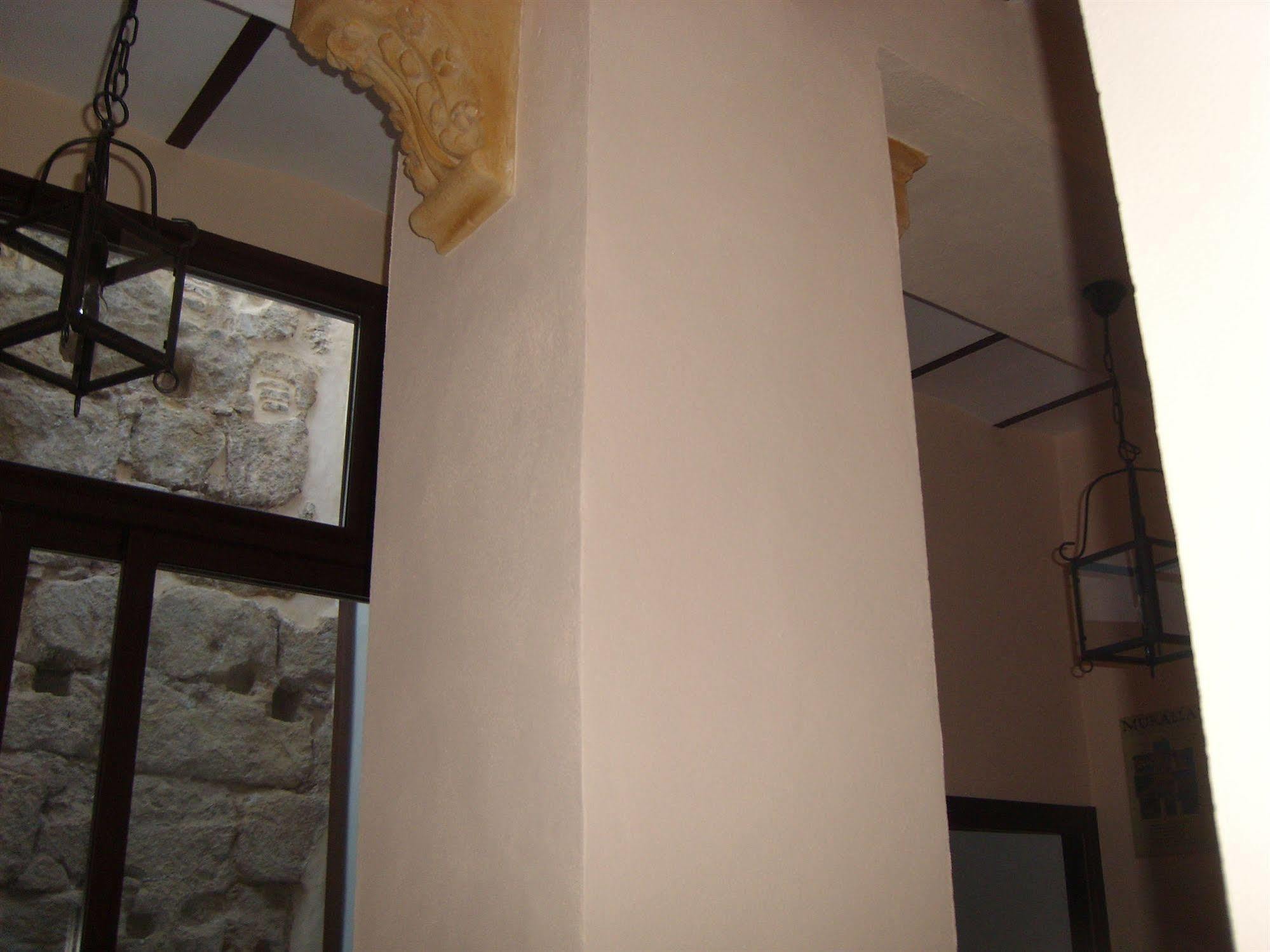 Apartamentos Victoria Bujalance Exterior photo